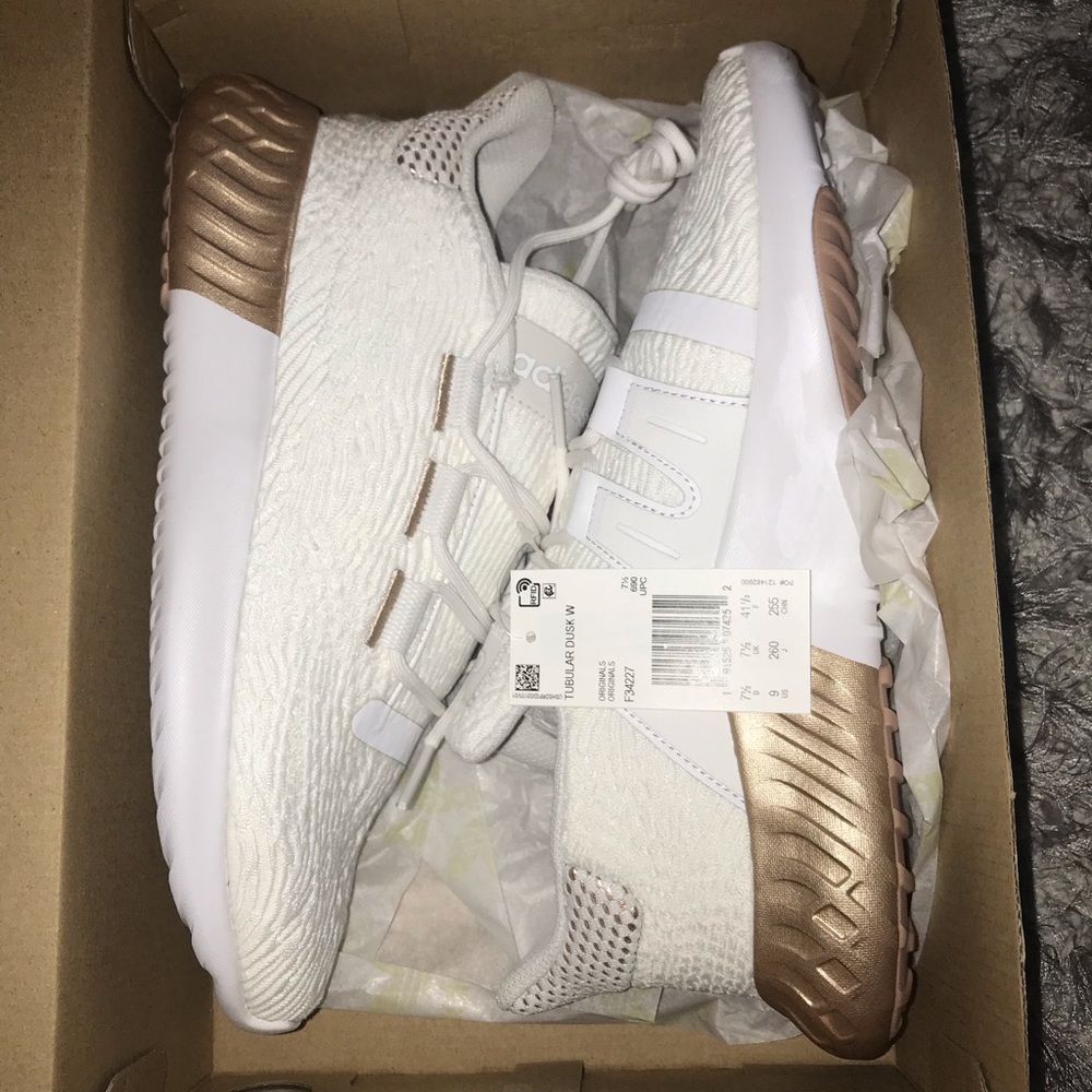 Adidas Tubular Shoe